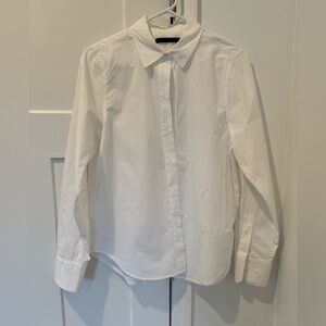 Jenni Kanye | Slim Fit Long sleeve Button Down | gently used